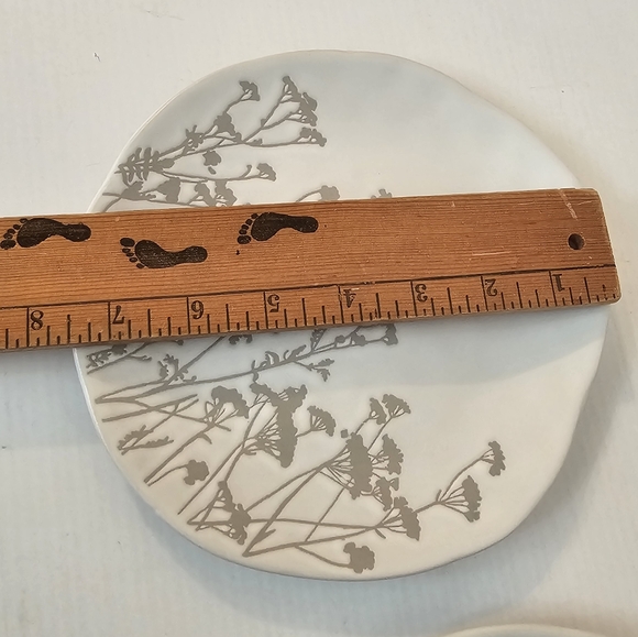 Eli + Ana Wildflower Ridge 8" Salad Plate - Picture 11 of 14